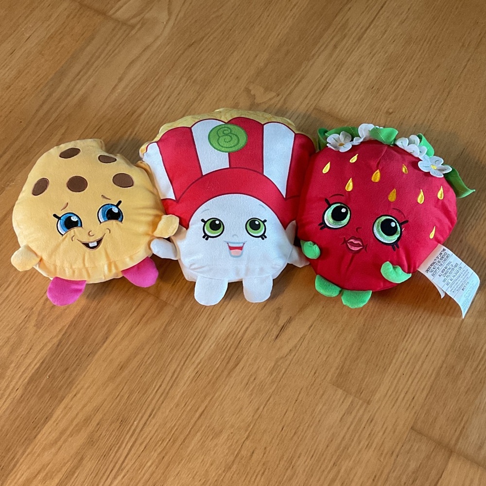 Shopkins Red, Yellow, and White Plush Trio
